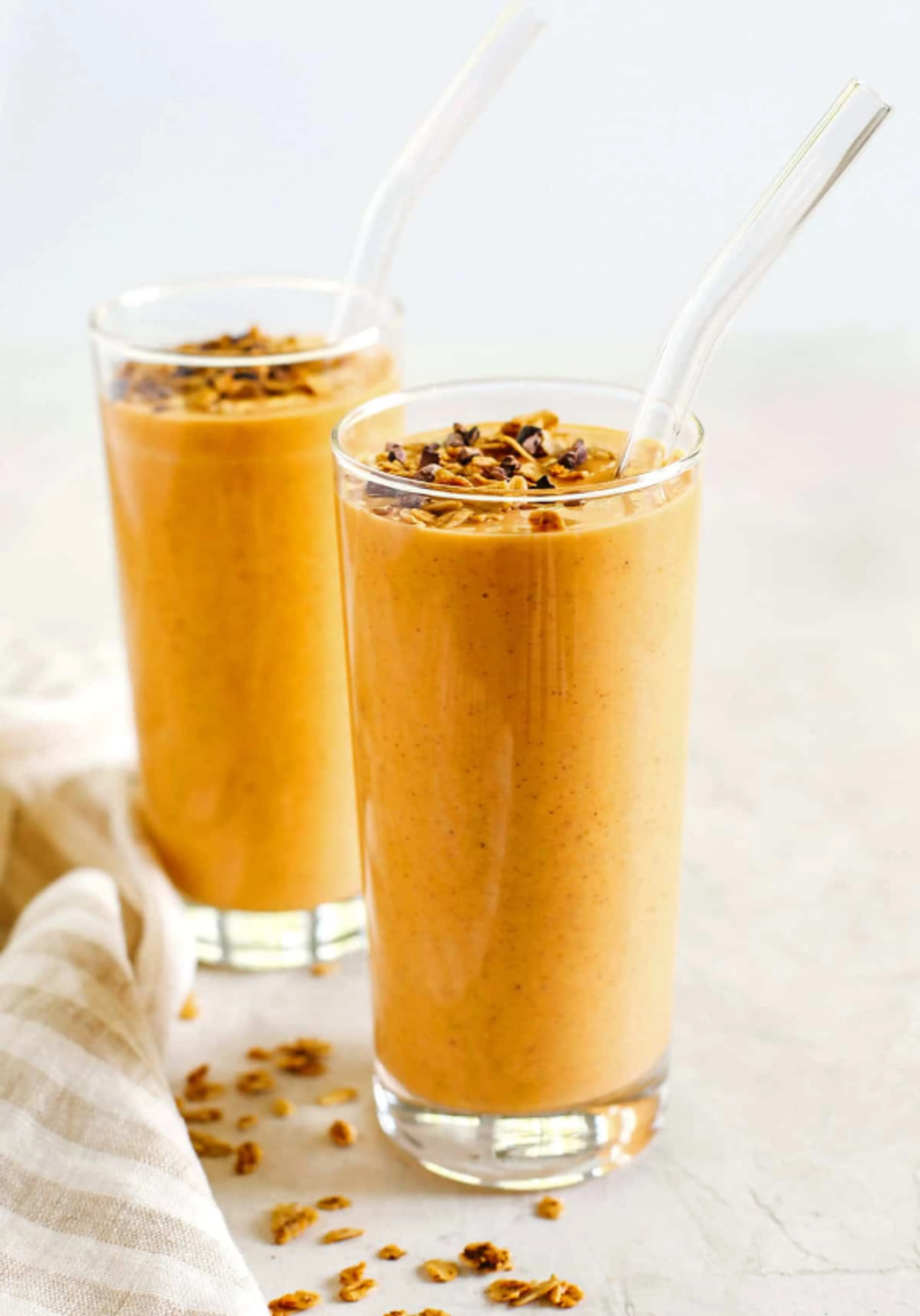 Healthy Pumpkin Spice Smoothie