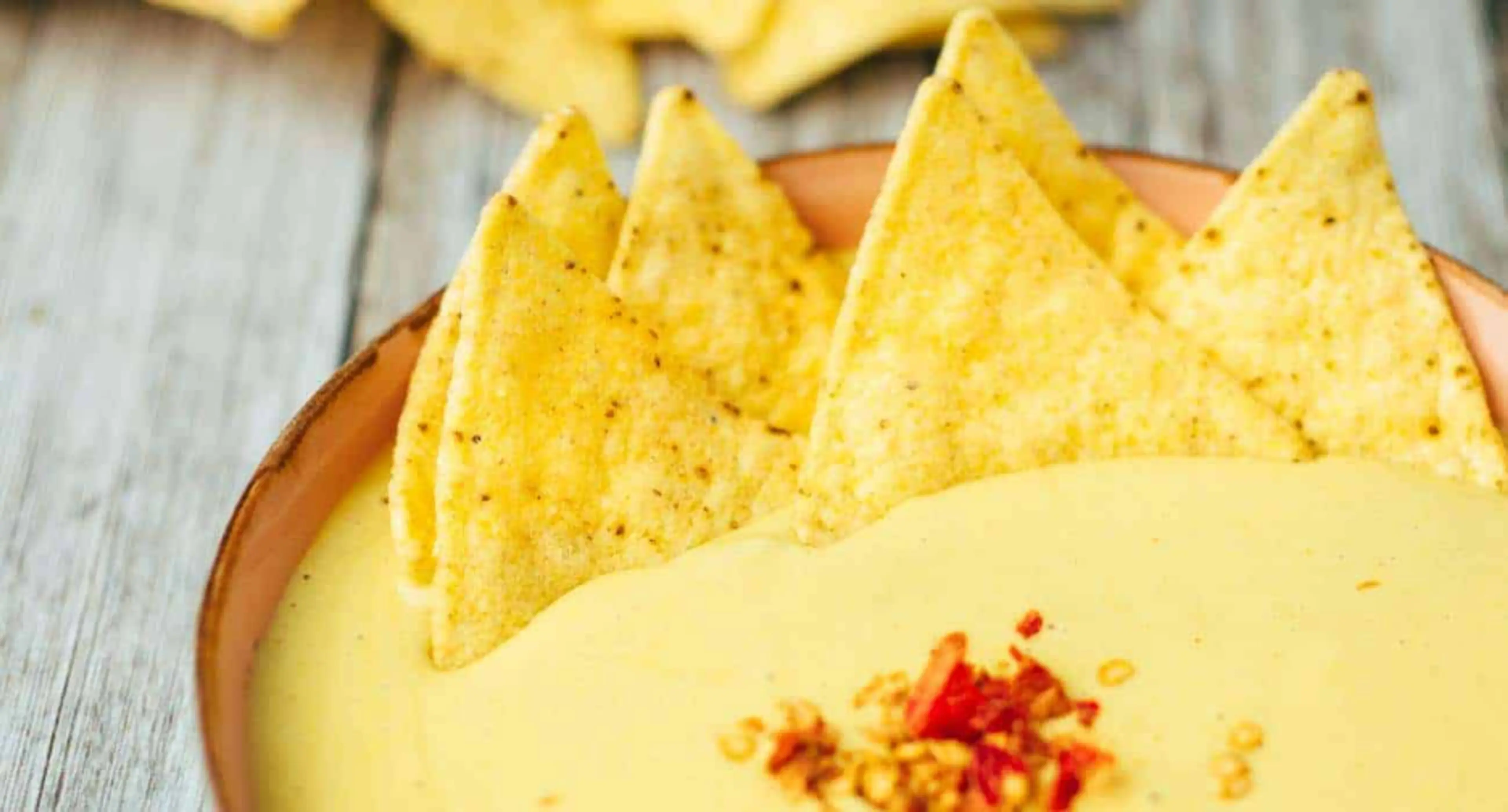 Käsiger Nacho Dip