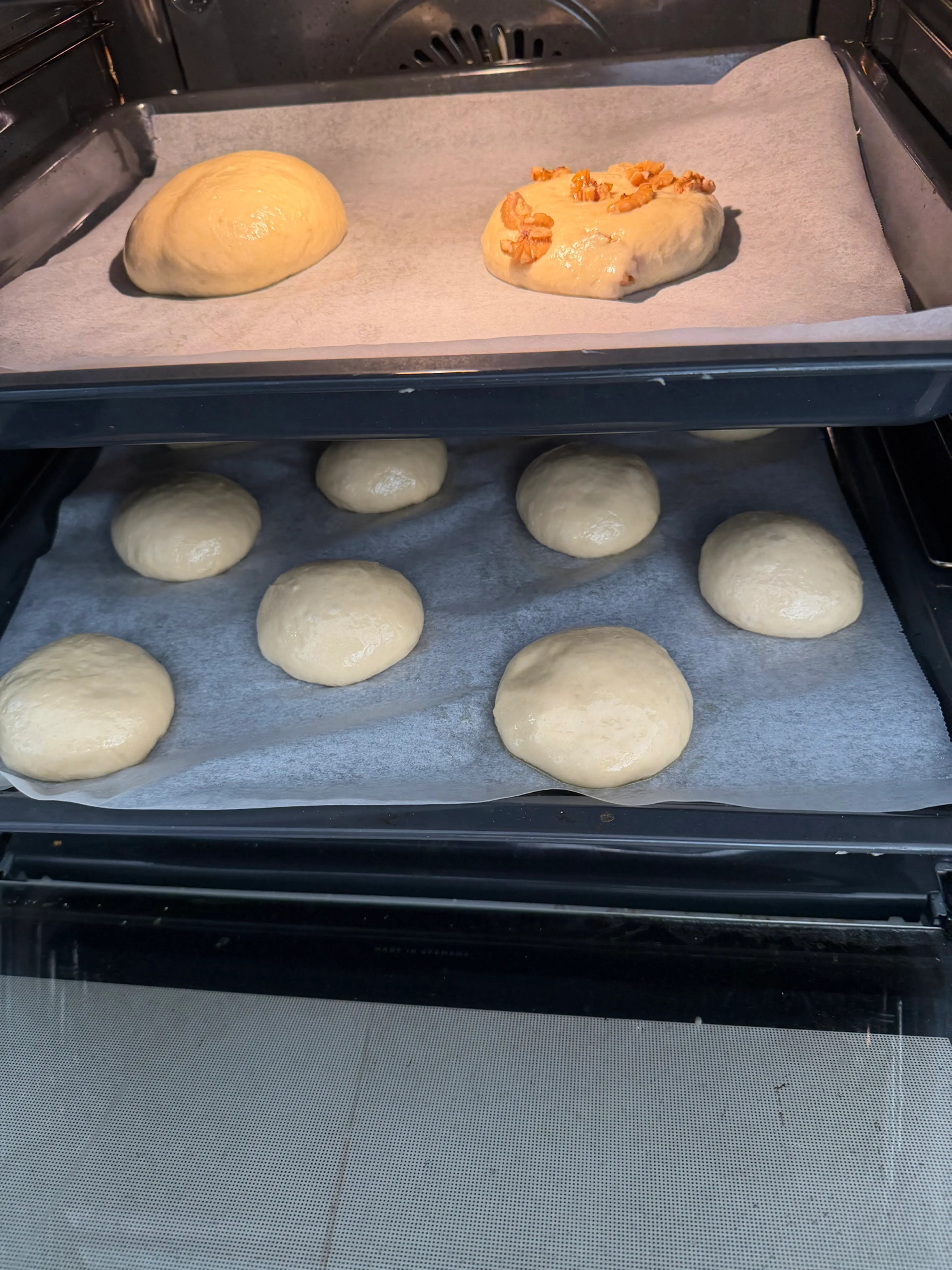 Monas y Toñas Paco Torreblanca