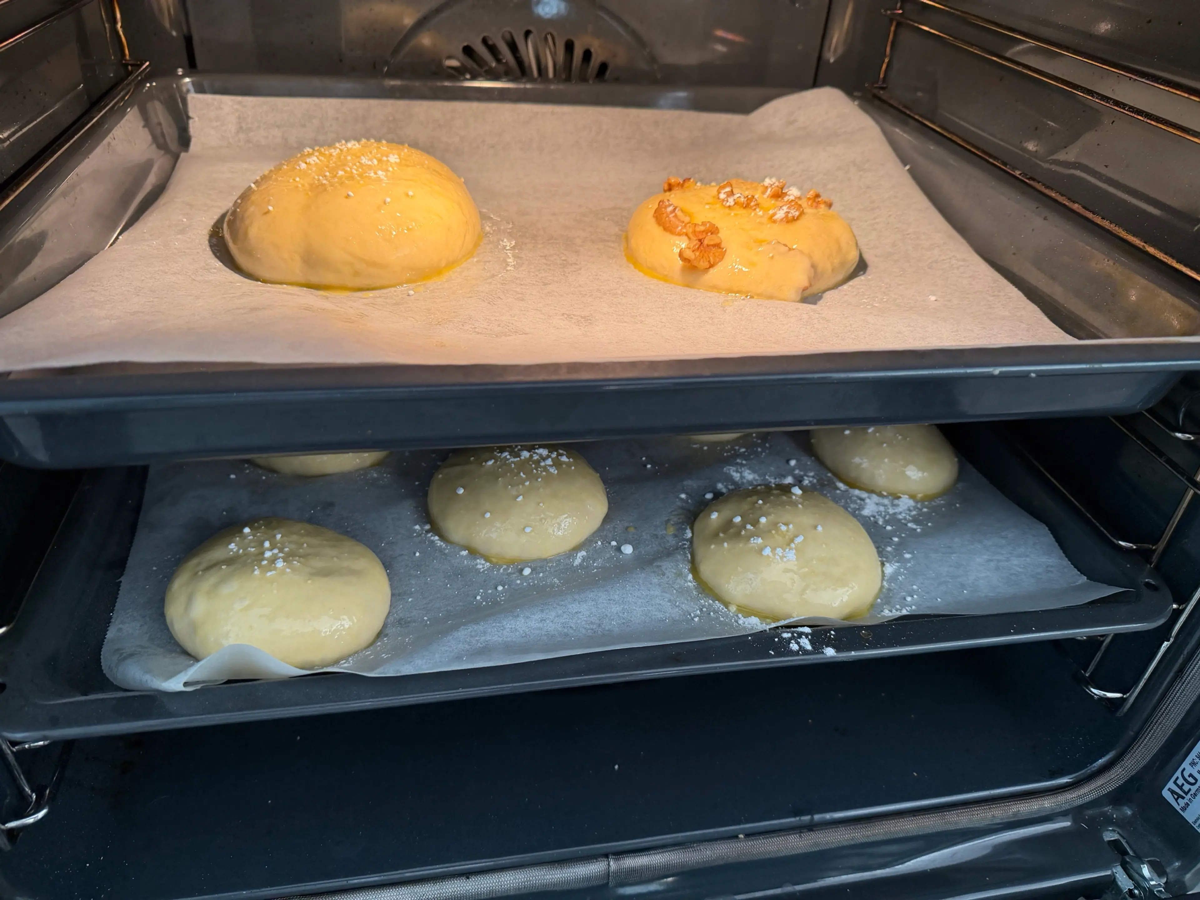 Monas y Toñas Paco Torreblanca